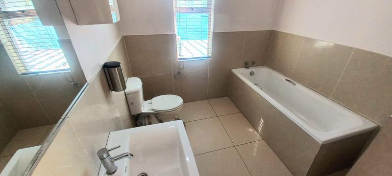 4 Bedroom Property for Sale in Dan Pienaar Free State